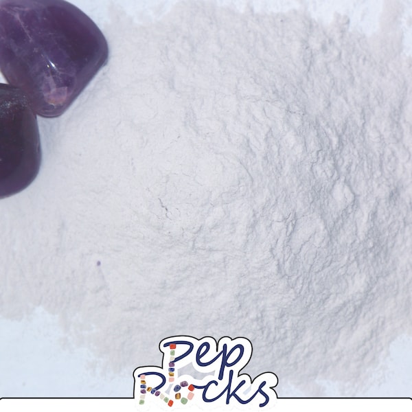 Amethyst – zerkleinertes superfeines Edelsteinpulver. Ideal für Körperlotionen und Peelings.