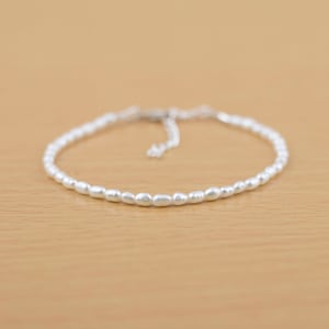 Freshwater Pearl Bracelet in Sterling Silver, 14K Gold Fill, Tiny 2.5mm Pearl Stacking Jewellery