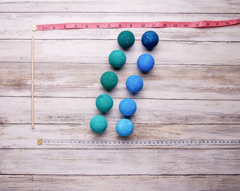 The measurements for the DIY Montessori Gobbi mobile kit for newborn visual development
