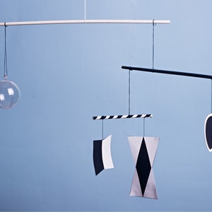 The mobiles of the DIY Montessori mobile set - the Munari