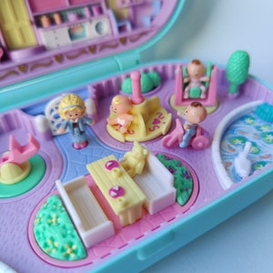 Set Polly Pocket Bluebird 1992 – Babysitting Stamper, Crèche, Vintage