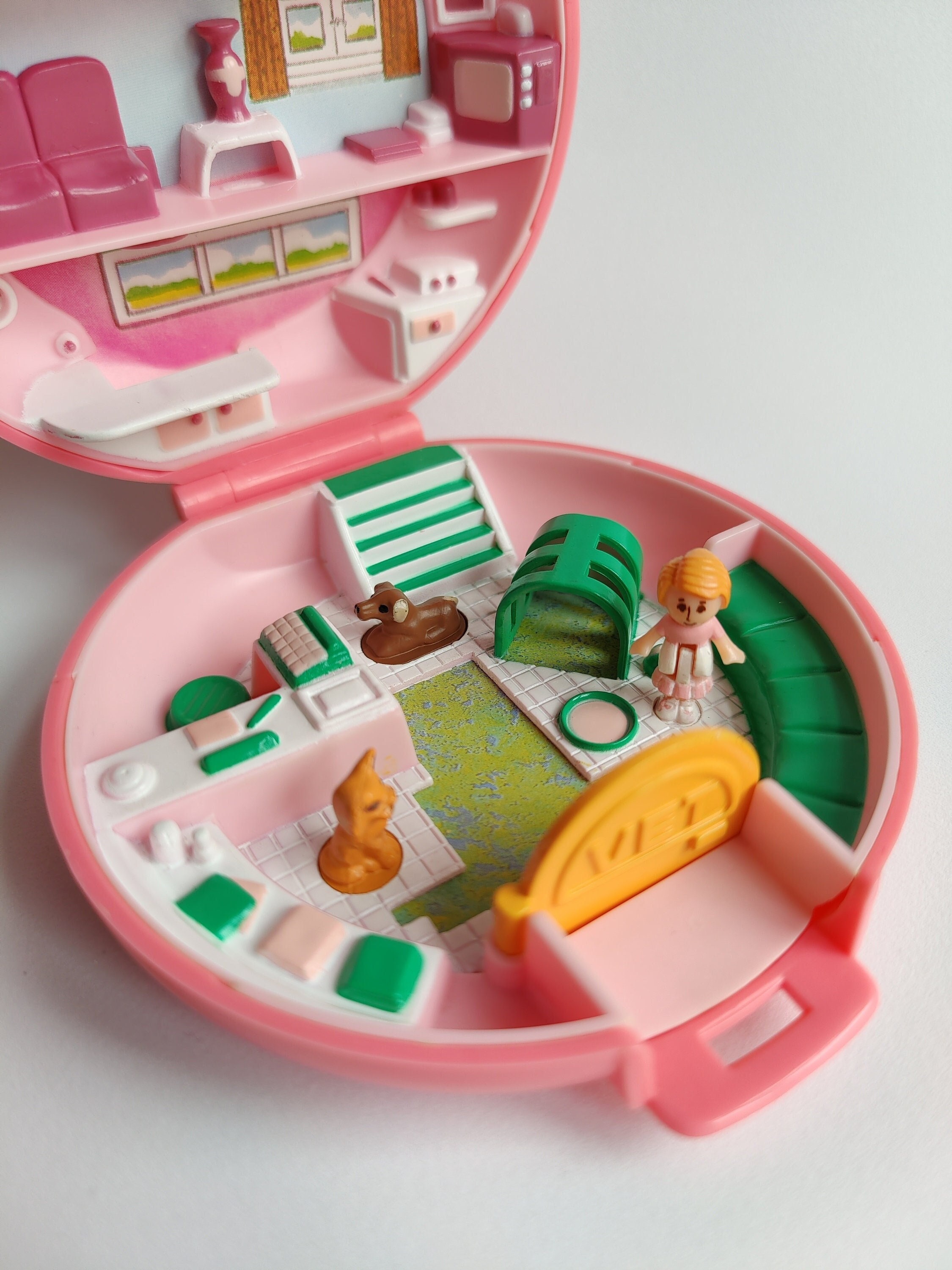 Vintage Polly Pocket Bluebird 1989 | Button's Animal Hospital | 100% Complete