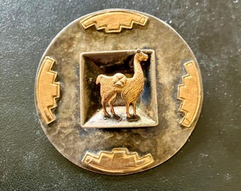 Vintage Cusco Peru Peruvian Hammered and Crafted 18k Gold Sterling Silver Convertible Pendant, Brooch. Solid Gold Llama Shadow Box Design.