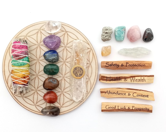 22 pcs Spiritual Crystal Smudge Gift Set. 11:11 The light of Healing Calming & Abundance. 14 crystals, Fishtail Selenite, Sage, Palo Santo.