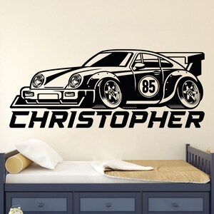 Adesivo de parede para carro, arte de parede para meninos, adesivos de parede de vinil com monograma, adesivo de parede para meninos, adesivo de carro personalizado, adesivo de corrida para meninos, BOY0009