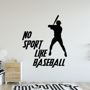 Op de afbeelding: Zwart-witte wanddecoratie met een silhouet van een honkballer en de tekst "No sport like baseball".