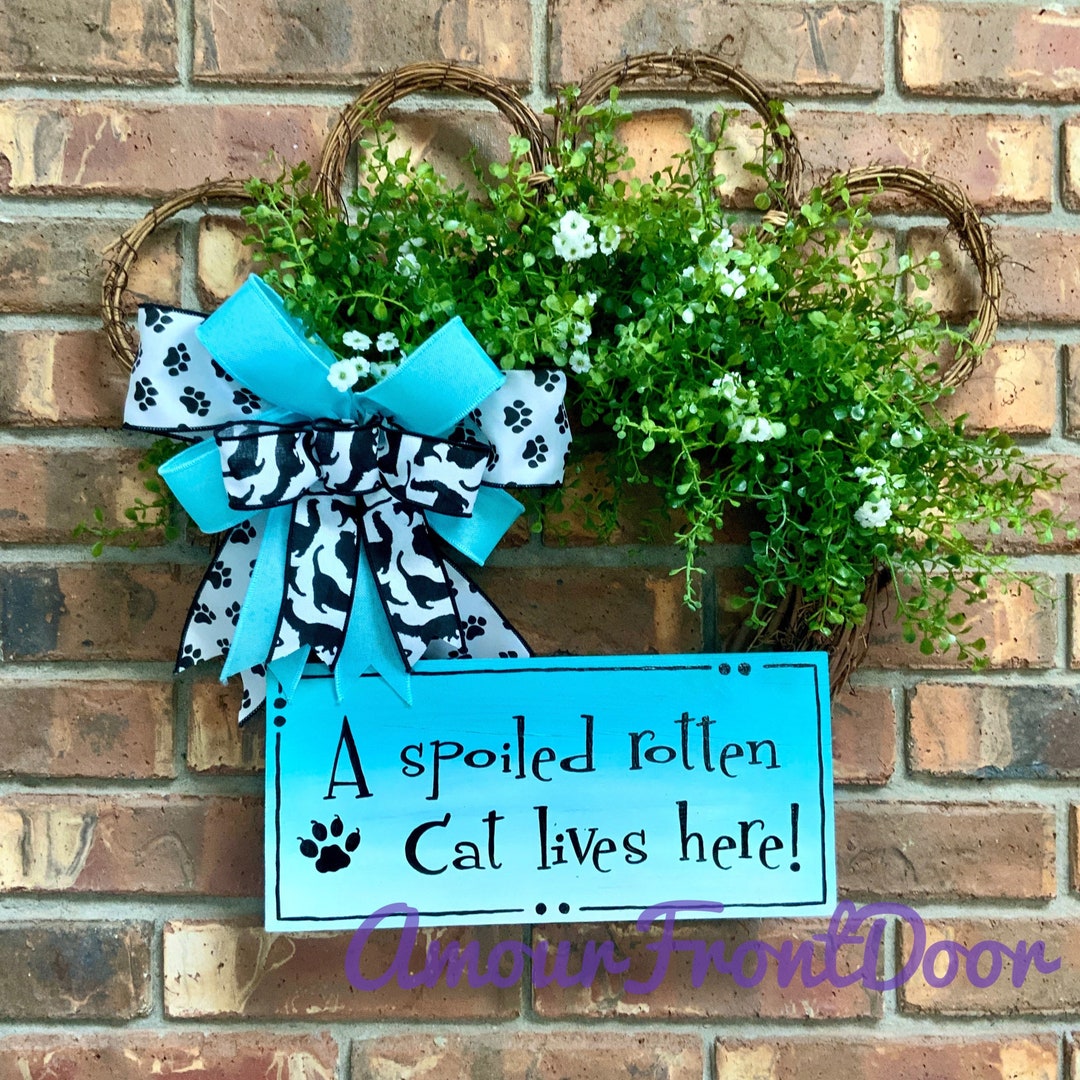Cat Wreath Cat Door Wreath Cat Paw Print Wreath Cat Etsy