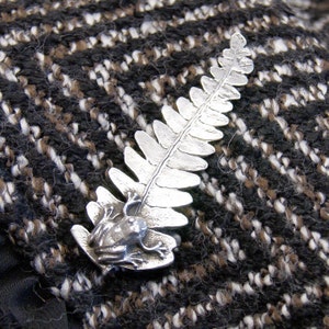 Frog on Leaf Brooch, Hand Cast Pewter, Made in UK, Nature Jewellery, Gift for Her