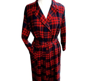 Vtg. Bard's  Women’s M L Wool blend bath robe red plaid