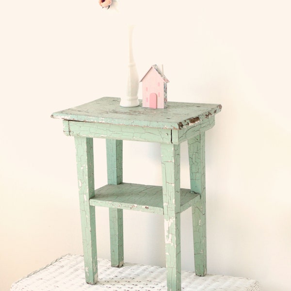 Shabby chic accent table, Mint green crackle stand, Vintage 1930s green, Unique OOAK vintage furniture, Cottage chic, Rustic farmhouse decor