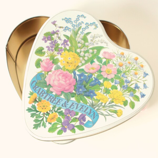 Vintage heart Tin, Floral Designs, Flower tin, Vintage kitchen decor, Crabtree Evelyn flower tin