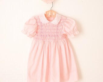 Vintage little girl dress, 4T Smocked flower dress, Pink flower dress, Toddler girl dress, Smocked summer dress, Polly Flinders