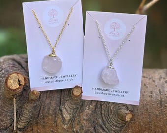 Colar artesanal de quartzo rosa | Prata de lei e ouro | Cristal de cura, amor próprio, cura emocional