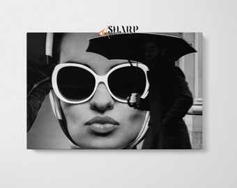 Fashion Wall Art Woman Face Print, Paris Fashion Artwork, Glam Wall Decor, Female Body Art, Fashion Photography Poster
