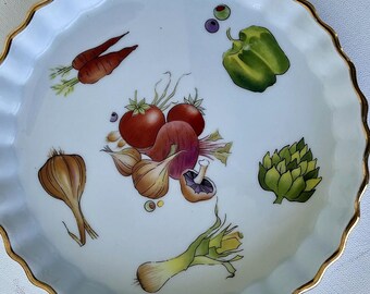 Vintage Lourioux Le Faune Fireproof Porcelain Vegetable Dish, 8 Inch French Porcelain, Made in France, Gold Rim Tart Quiche Plate
