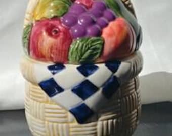 Vintage Hand Painted Ceramic Salt and Pepper Shakers, Fruit Basket Shaker Set, Colorful Kitchen Decor, Collectible Tableware