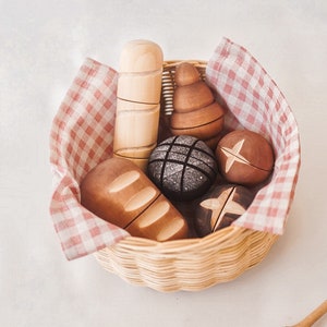 Wooden Bread Set of 7 Toy Pastries Set Montessori / Waldorf + rattan basket