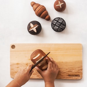 Wooden Bread Set of 7 Toy Pastries Set Montessori / Waldorf image 4