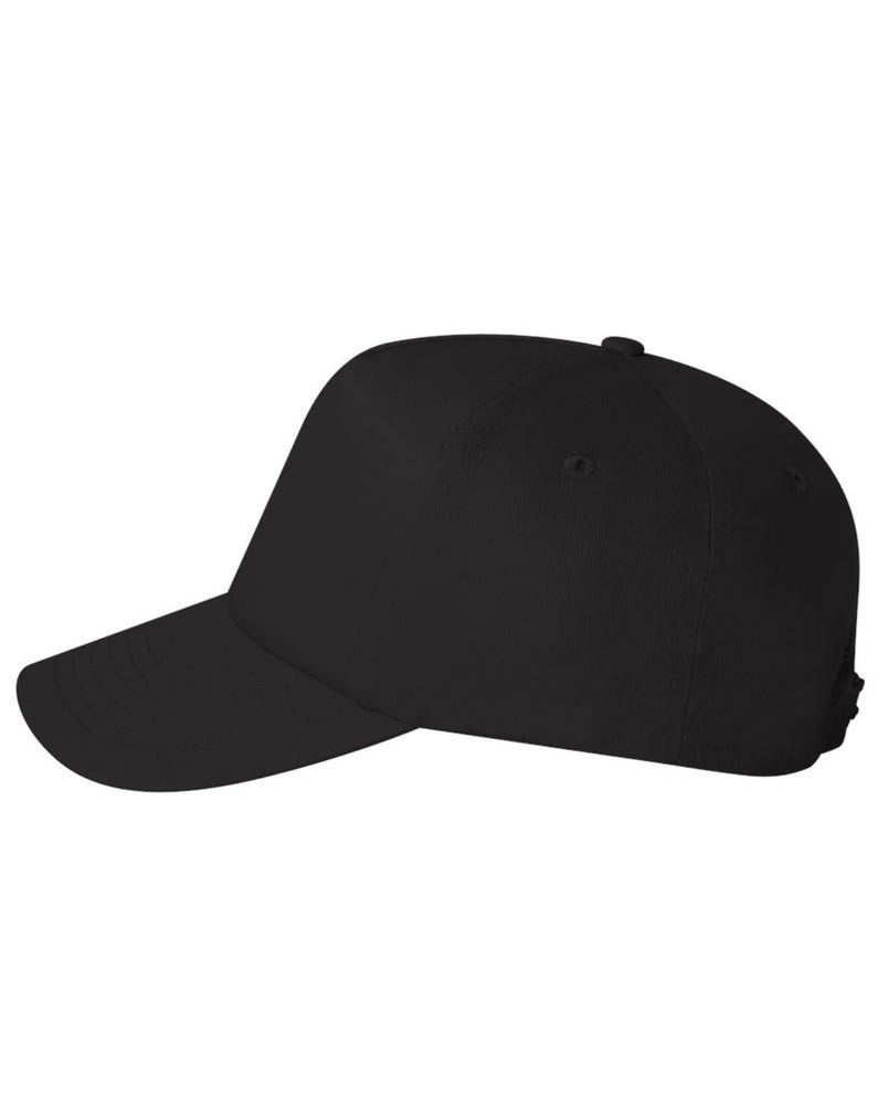 May include: A solid black baseball cap with a curved brim. The cap has a structured crown and an adjustable strap at the back. The hat is made of a durable fabric and is suitable for various outdoor activities.