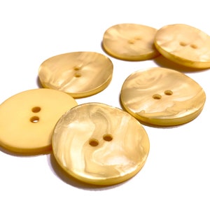 Matte Marble Swirl Shell Resin Buttons - 1&quot;+ | 25 mm - Cream / Yellow Shimmer - 2-Hole / Large - High Quality Vintage 60s Coat Button [B805]