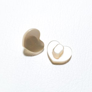 Set of 6-100 Small Pearly Heart 1/2&quot; Shank Buttons - 12.5mm | 1/2 in - Warm IVORY / Off White / Glossy - Small Vintage Blouse Buttons [B578]