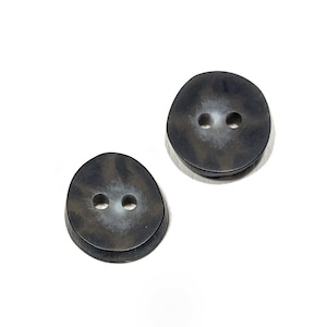 Set of 2-50 Resin Antler Button / Faux Horn - 5/8" | 15mm - Charcoal Gray / 2-hole Irregular Shape - Vintage 70s Fashion Button [B3146]