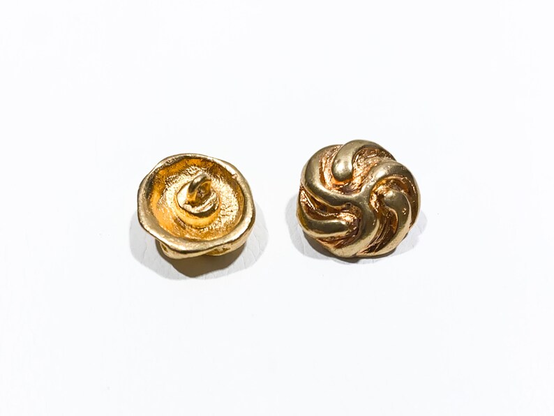 24 L Deco Rope Knot Vintage Upholstery Buttons Set of 2 Gold Solid Cast Metal 58 Shank Buttons 16 mm B1203 Round Domed