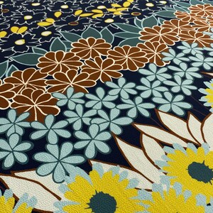 Flower Garden Randig Toppviktskräppe: 136 cm brett klädtyg säljs per meter bild 1