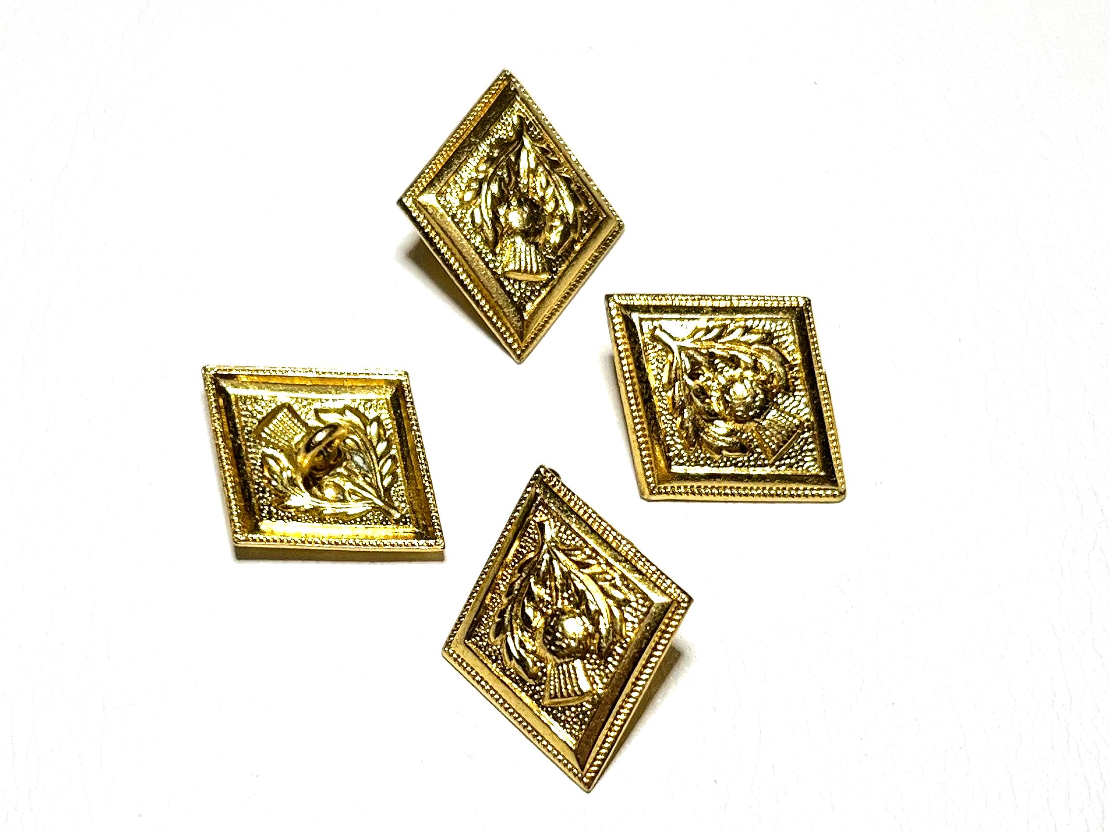 23mm SCOTTISH THISTLE Cast Metal Button: 7/8