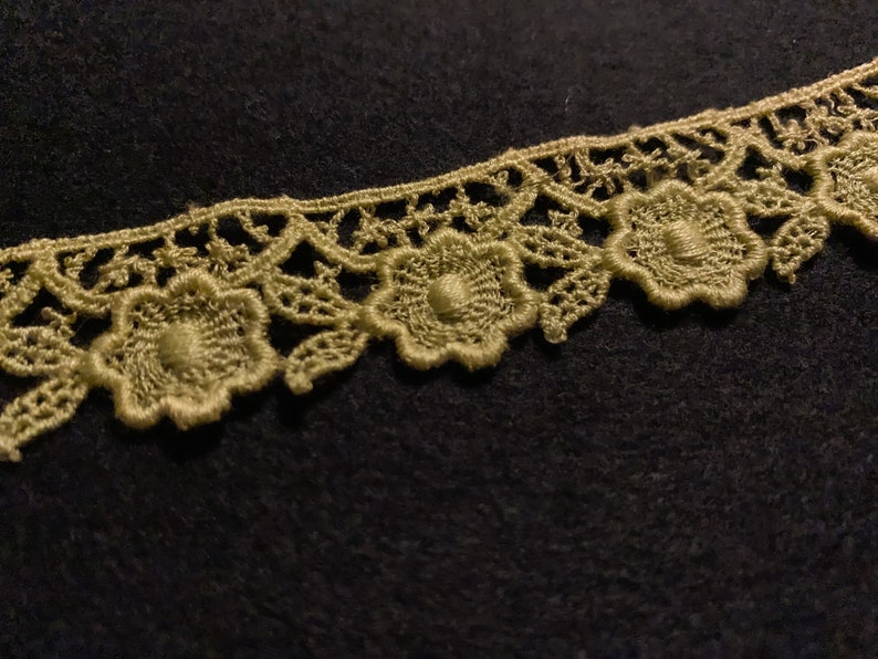 3 Yd Pkg Cotton Guipure Green Lace Trim T92 New Old Stock Designer Apparel Trim Vintage Deadstock
