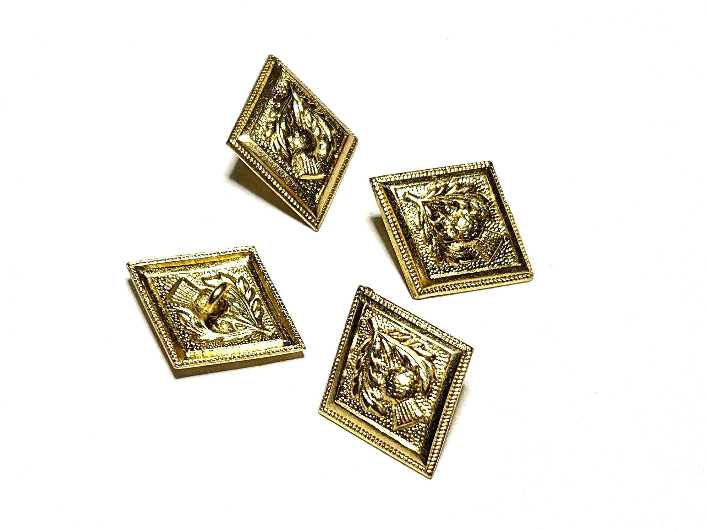 23mm SCOTTISH THISTLE Cast Metal Button: 7/8