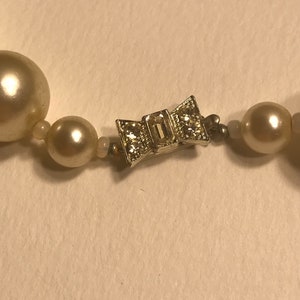 Vintage beaded faux pearl necklace