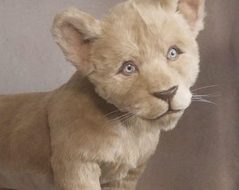 OOAK Realistic Lion Toy: Faux Taxidermy, Artificial Stuffed Feline Animal, Soft Sculpture, Wild Cat, Home Decor