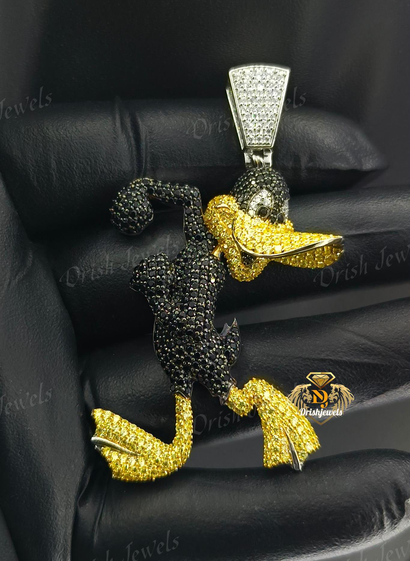 送料関税込【SPACE JAM x KING ICE】DAFFY DUCK NECKLACE☆(2色) Daffy Duck Necklace | Space Jam Jewelry | King Ice