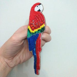 Spilla Pappagallo Ara perline ricamato a mano、uccello Tropice grande spila strass、Ara pappagallo rosso-verde、spila parrot。