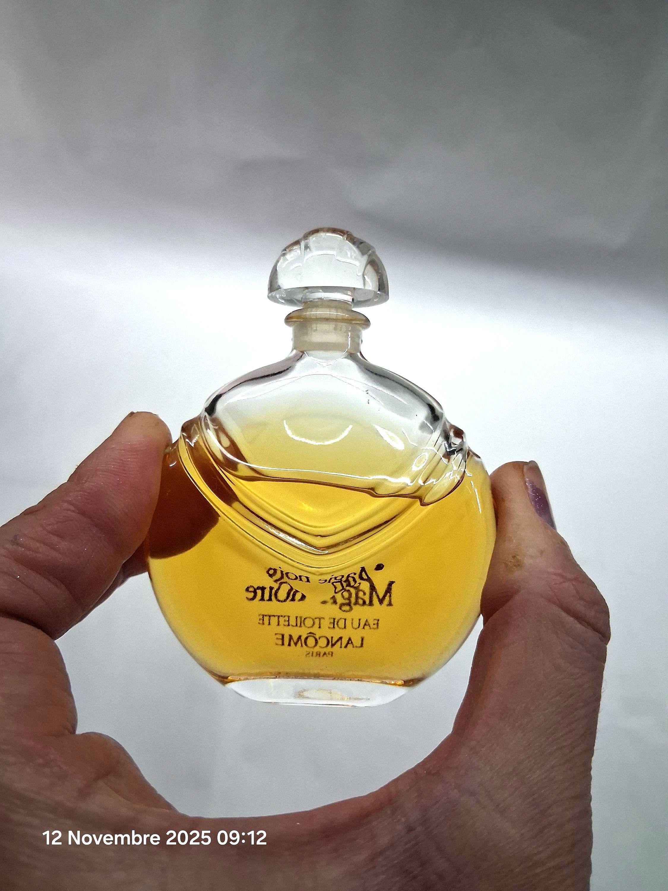 ランコム マジー ノワール オードゥトワレット ナチュラルスプレー 30ml ランコム マジー ノワール オードゥトワレット ナチュラルスプレー