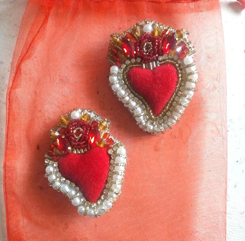 Spilla A Cuore Con Cristalli E Strass Per Abito Da Sposa - Oro - Gioiello Boutonniere
