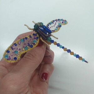 Spilla Vintage A Forma Di Libellula Atwood &amp; Sawyer: Spilla A Forma Di Insetto In Smalto, Perla E Strass - Italia