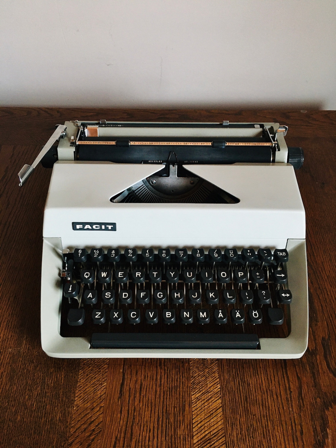 Facit Typewriter Vintage typewriter portable Manual typewriter Etsy