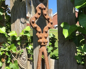 Garden Obelisk, Sweet Pea Support, Climbing Rose Support, Medieval ornate, Gardeners Gift, Self Coloured Steel Art, Plant Support, Jasmine