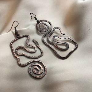 Jin-jang Light weight copper wire jewelry, big rustic design statement earring, handmade gifts for her, abstract irregular dangle jewellery