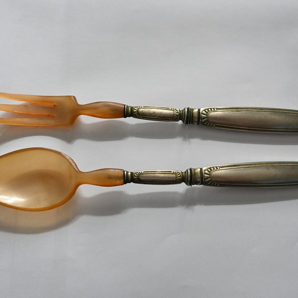 Vintage salad cutlery set