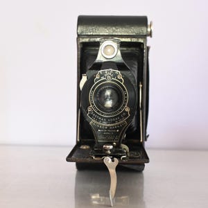 Appareil photo ancien KODAK