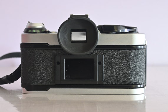 Vintage CANON Camera - Etsy