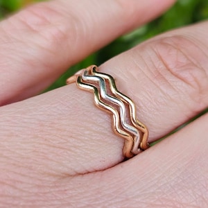 Wavy ring | Skinny ring | Stacker ring | Silver ring | Gold-fill ring | Stacking ring set | Gift for her