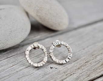 Hammered silver circle studs | Solid silver circle studs | Handmade silver jewellery | Best friend gift | Gift for mum | Bridesmaid gift