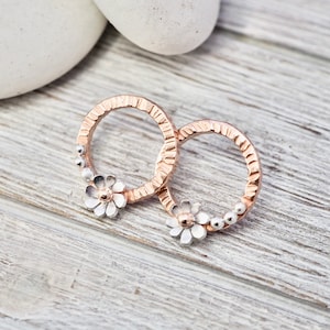 Silver and copper flower earrings | Sterling silver and copper floral studs | Silver daisy earrings | Handmade jewellery | Gift for mum