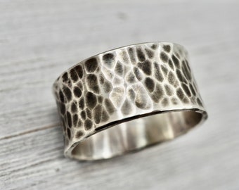 Wide hammered silver ring | Mens wide band | Mens Ring | Oxidised silver ring | Wide hammered silver ring | Unisex ring