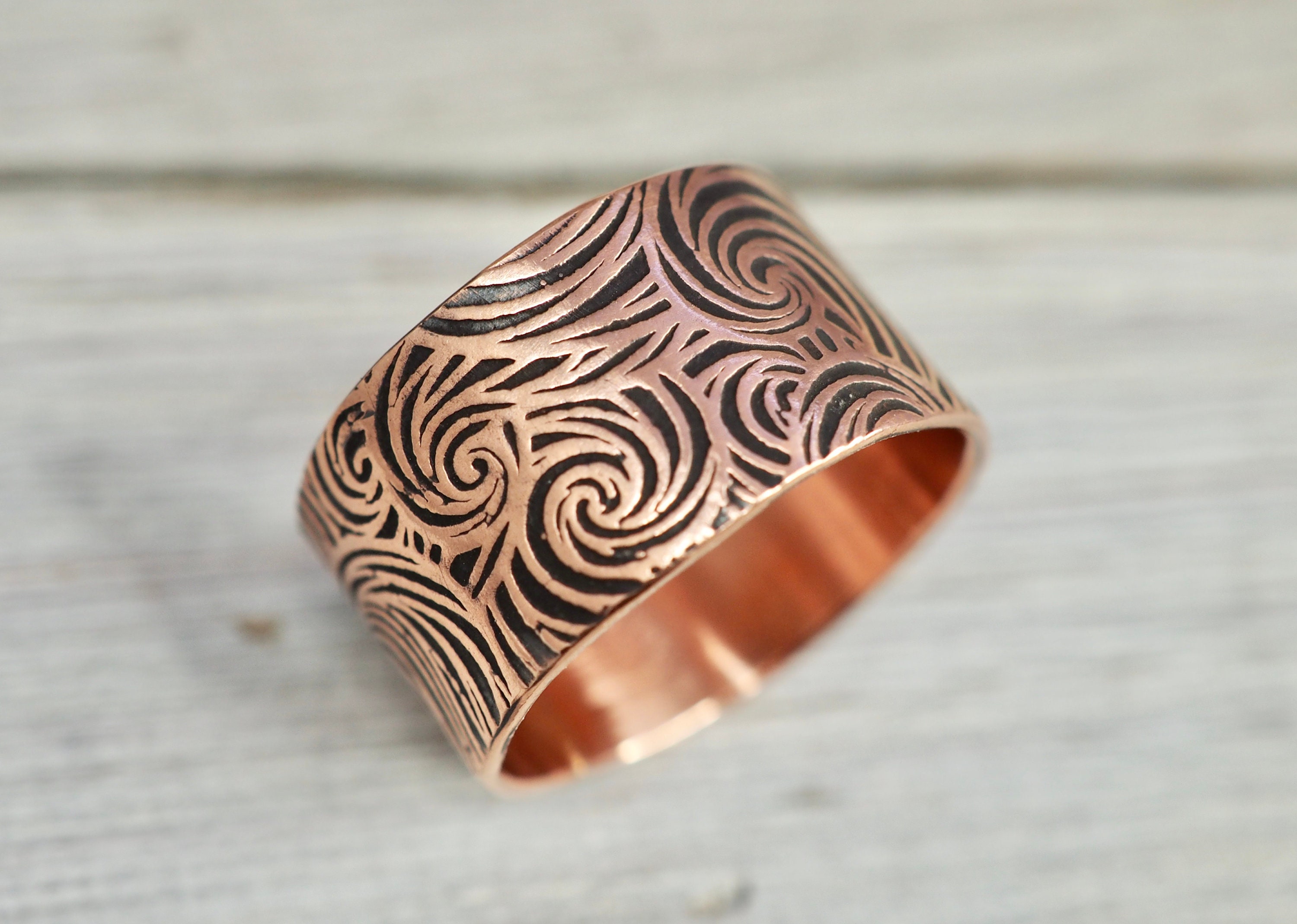 Handmade Tibetan Copper Ring - Adjustable Size - Om Mani Padme Hung - –  TibetanBeadStore