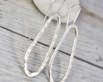 Sterling silver drop earrings | Organic teardrop hammered silver earrings | Handmade silver jewellery | Gift for her | Gift for wife